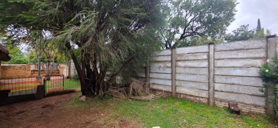 5 Bedroom Property for Sale in Stilfontein North West